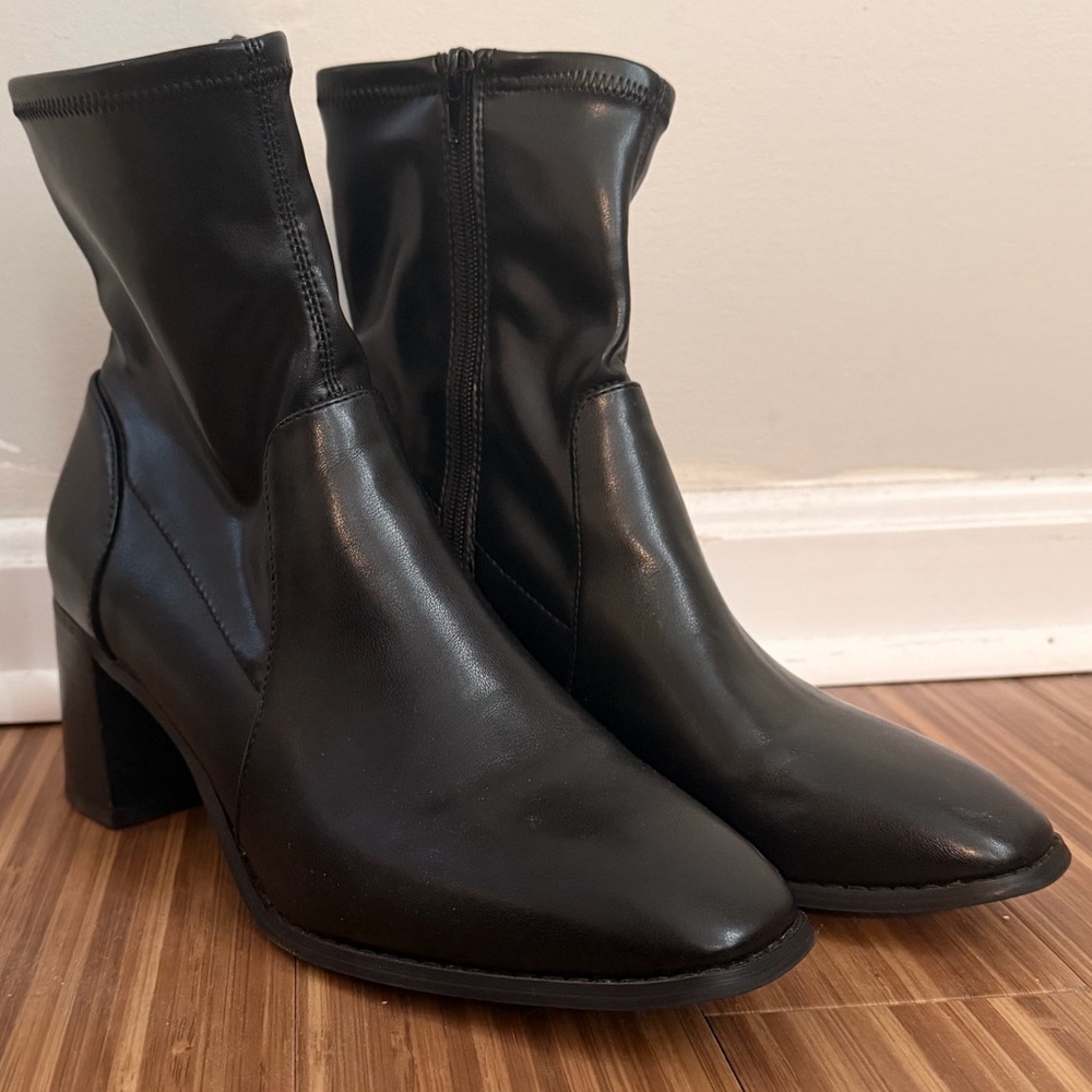 crown & ivy Black Ankle Boots Size 11 Like New Fall Winter Boots business casual